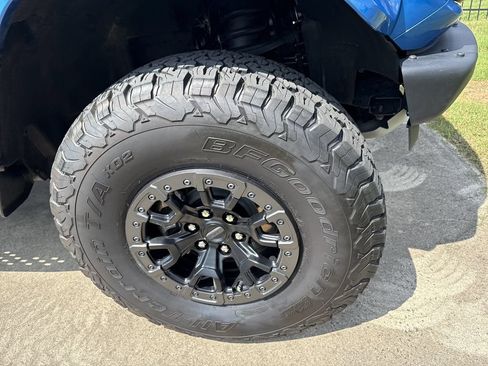 Used 2025 Ford Bronco Raptor AWD/4WD image 12