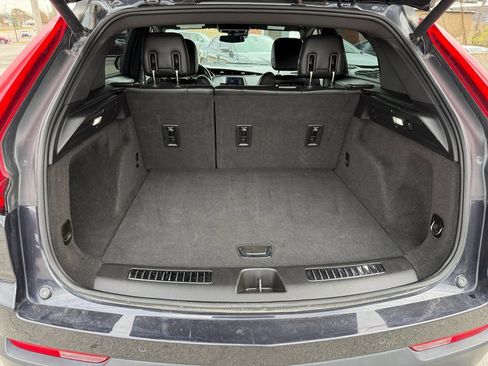 Used 2023 Cadillac XT4 Premium Luxury image 20