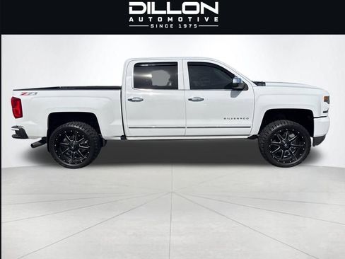 Used 2017 Chevrolet Silverado 1500 LTZ Z71 w/ LTZ Plus Package AWD/4WD image 3
