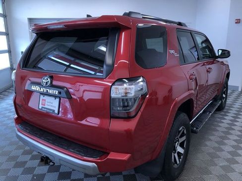 Certified 2020 Toyota 4Runner TRD Off-Road image 34