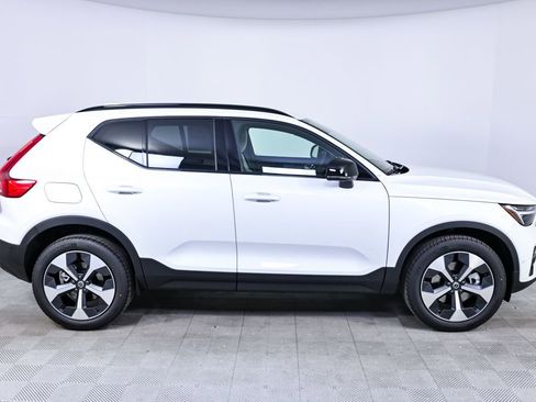 New 2026 Volvo XC40 B5 Plus w/ Protection Package Premier image 26