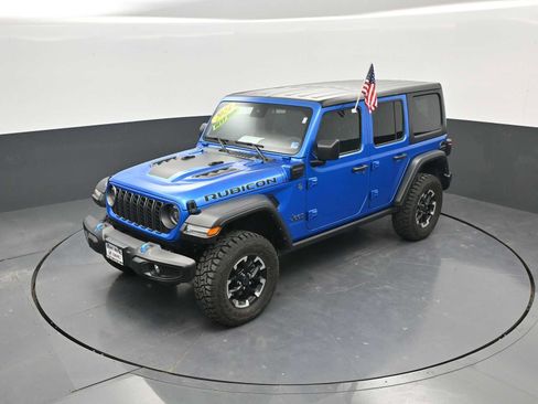 Used 2024 Jeep Wrangler Unlimited Rubicon 4xe AWD/4WD image 33