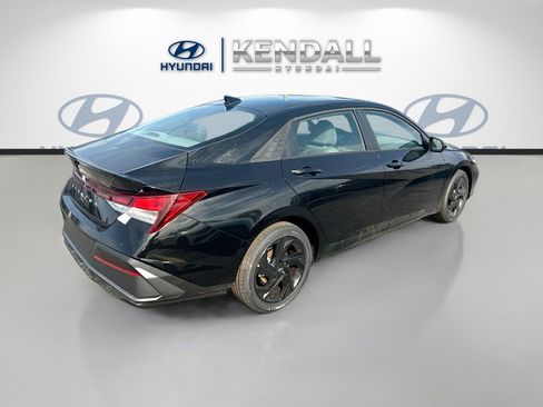 New 2026 Hyundai Elantra Sport FWD image 6