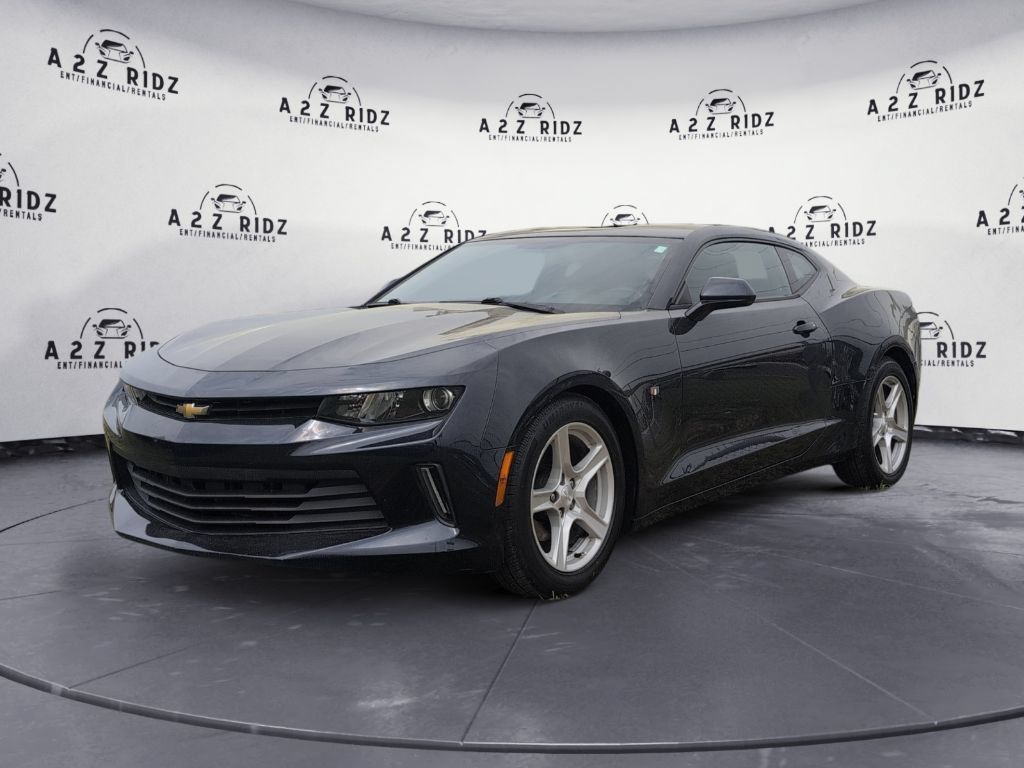 Used 2016 Chevrolet Camaro LT RWD image 3