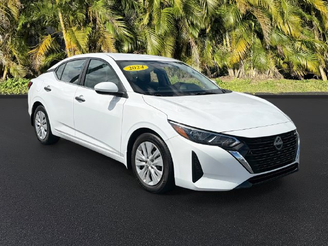 Used 2024 Nissan Sentra S FWD image 2