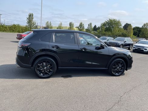 Used 2025 Honda HR-V Sport image 6