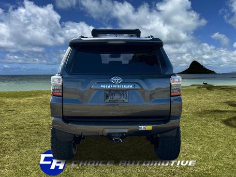 Used 2023 Toyota 4Runner SR5 AWD/4WD image 6