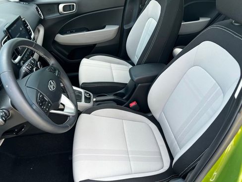 Certified 2024 Hyundai Venue SEL FWD image 24