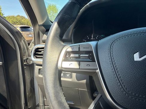 Used 2022 Kia Telluride SX w/ Nightfall Edition Package AWD/4WD image 9