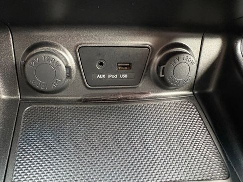 Used 2014 Hyundai Tucson SE image 35