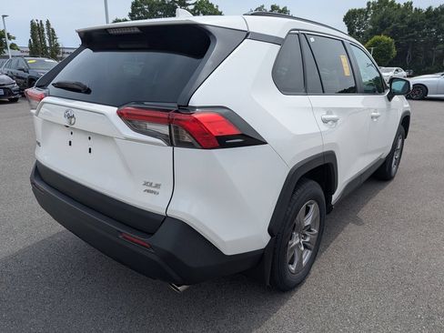 Used 2024 Toyota RAV4 XLE w/ Convenience Package AWD/4WD image 6