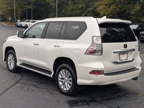 Used 2023 Lexus GX 460 Premium image 5