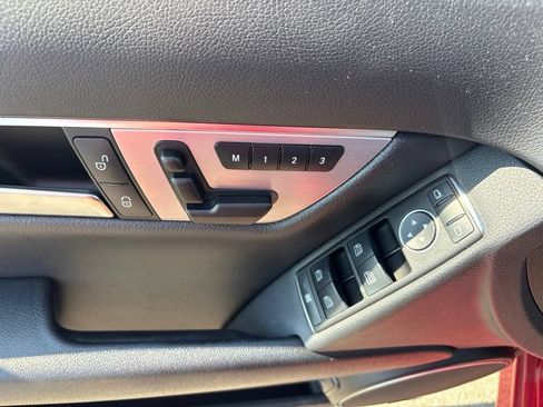 Used 2012 Mercedes-Benz C 300 4MATIC Sedan image 15