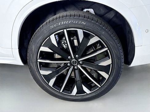 New 2026 Volvo XC90 T8 Ultra w/ Protection Package image 34