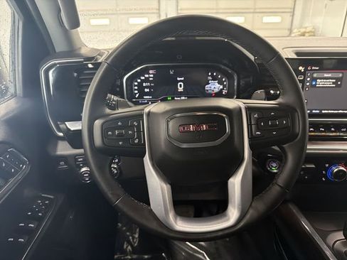 Certified 2024 GMC Sierra 1500 SLT w/ SLT Premium Plus Package AWD/4WD image 32