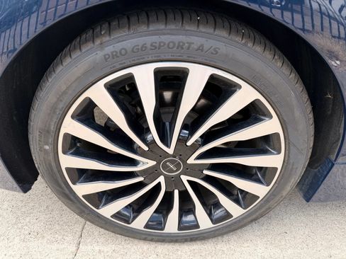 Used 2018 Lincoln MKZ Black Label w/ Technology Package FWD image 26