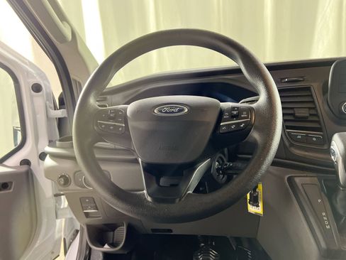 Used 2024 Ford Transit 250 Low Roof w/ Exterior Upgrade Package image 22
