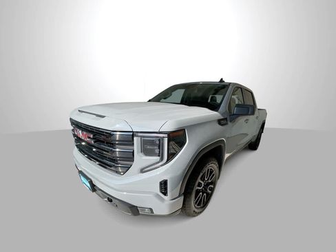 Used 2024 GMC Sierra 1500 Elevation w/ X31 Off-Road Package AWD/4WD image 4