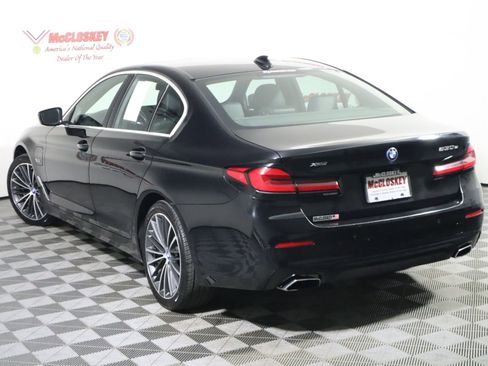 Used 2023 BMW 530e xDrive AWD/4WD image 16