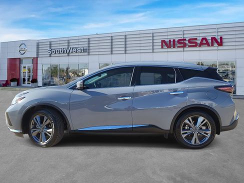 Certified 2023 Nissan Murano Platinum w/ Cargo Package image 9