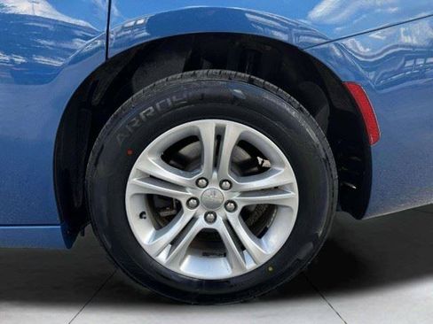 Used 2020 Dodge Charger SXT RWD image 49