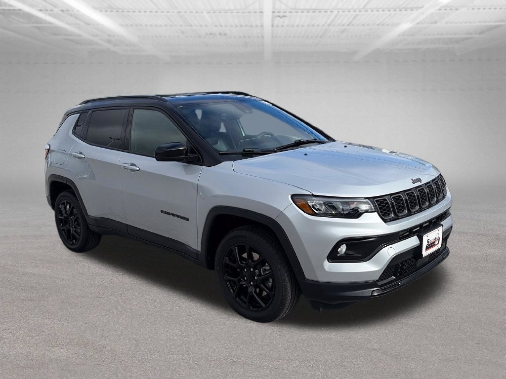Used 2024 Jeep Compass Latitude w/ Convenience Group AWD/4WD image 8