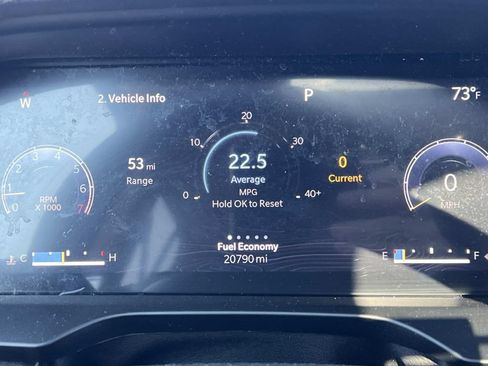 Used 2023 Jeep Grand Cherokee Laredo w/ Luxury Tech Group I AWD/4WD image 17