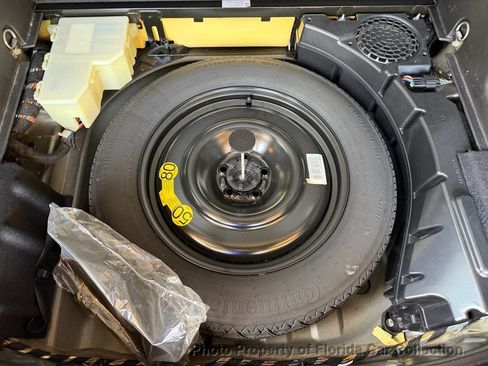 Used 2014 Land Rover LR2 AWD/4WD image 95