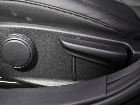 Used 2023 MAZDA MAZDA3 s image 14