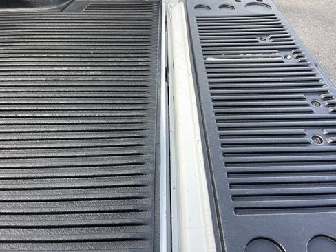 Used 2011 RAM 1500 ST w/ ST Popular Equipment Group AWD/4WD image 21