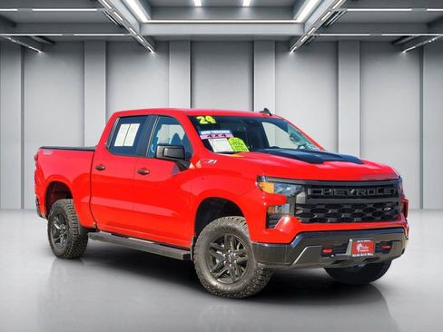 Used 2024 Chevrolet Silverado 1500 Custom Trail Boss image 1