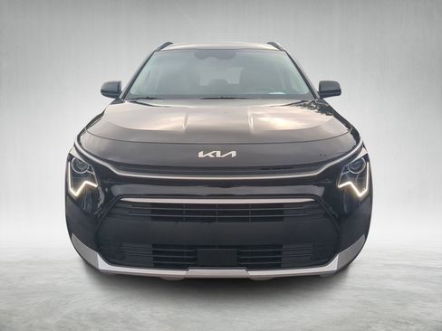 New 2025 Kia Niro EX image 8