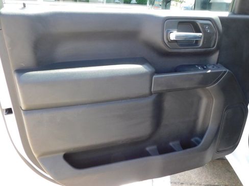 Used 2022 Chevrolet Silverado 2500 W/T w/ WT Fleet Convenience Package image 6