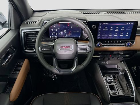 New 2026 GMC Canyon AT4 image 21