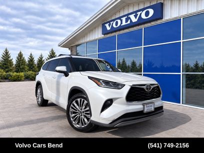 Used 2022 Toyota Highlander Platinum