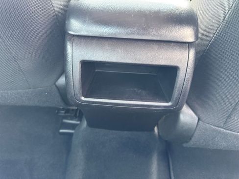 Used 2015 Toyota Camry LE FWD image 22