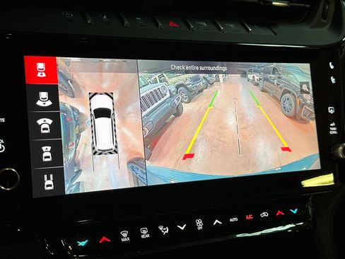New 2026 Jeep Grand Cherokee Summit w/ Obsidian Package AWD/4WD image 19