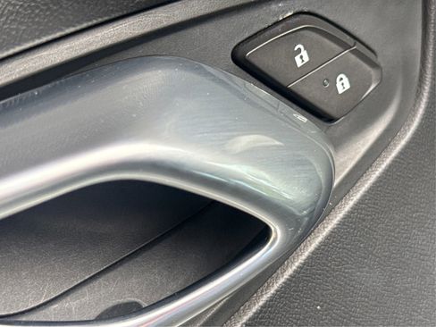 Used 2021 Chevrolet Camaro LS RWD image 37