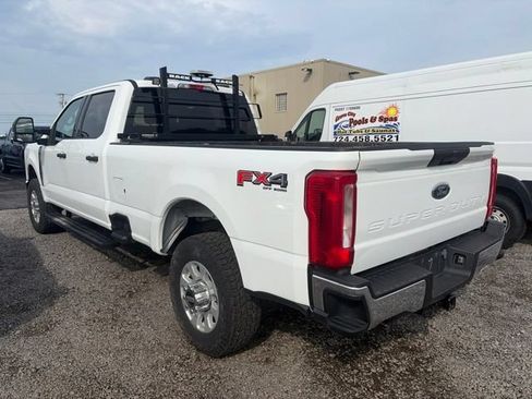 Used 2023 Ford F350 XLT w/ FX4 Off-Road Package AWD/4WD image 5
