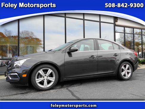 Used 2015 Chevrolet Cruze LT image 1