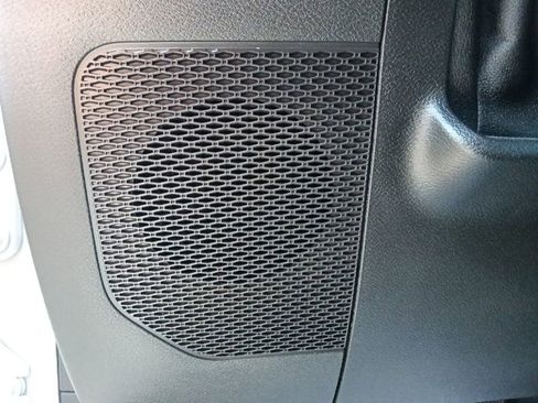 Used 2019 Jeep Wrangler Rubicon AWD/4WD image 13
