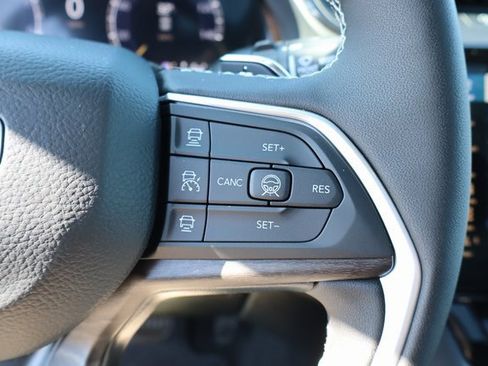 New 2026 Jeep Grand Cherokee Laredo image 14