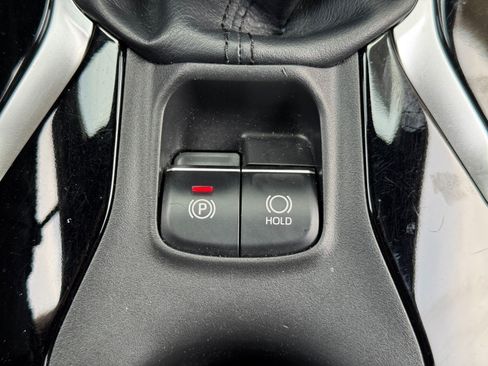 Used 2022 Toyota Corolla SE FWD image 28