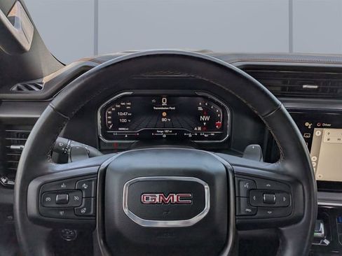Used 2024 GMC Sierra 1500 AT4 w/ Technology Package AWD/4WD image 30