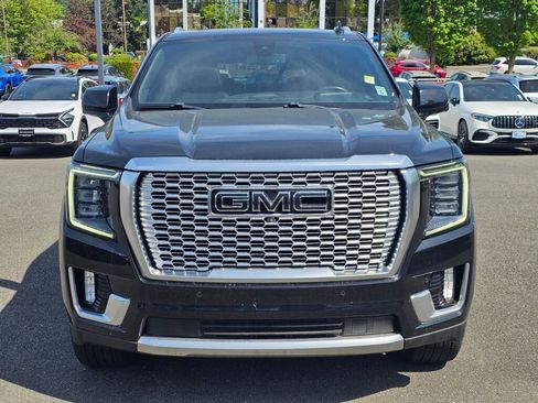 Used 2022 GMC Yukon Denali w/ Max Trailering Package AWD/4WD image 2