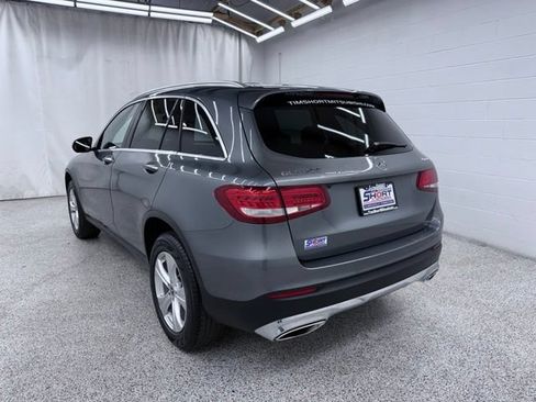 Used 2017 Mercedes-Benz GLC 300 4MATIC image 4