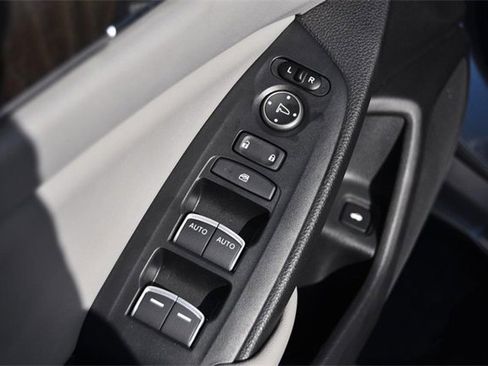 Used 2020 Honda Accord EX image 8