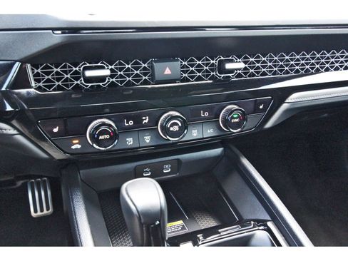Used 2025 Honda Accord Sport image 26