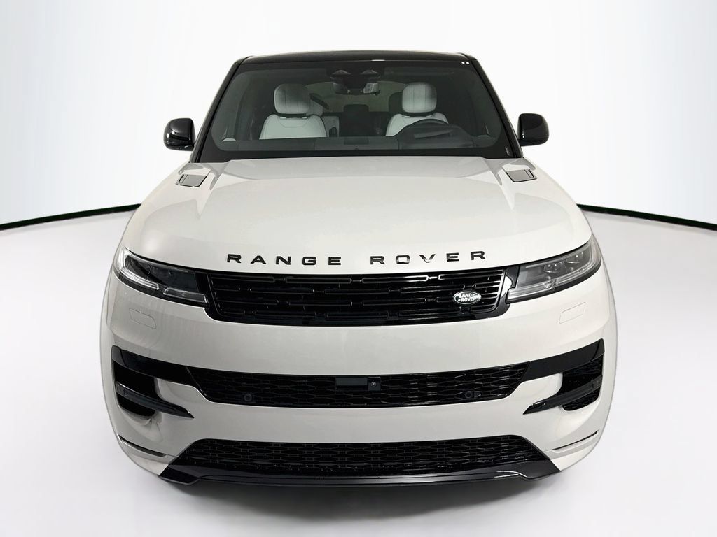 New 2026 Land Rover Range Rover Sport Dynamic SE AWD/4WD image 2