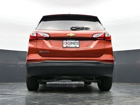 Used 2020 Chevrolet Equinox LS w/ LS Convenience Package FWD image 38